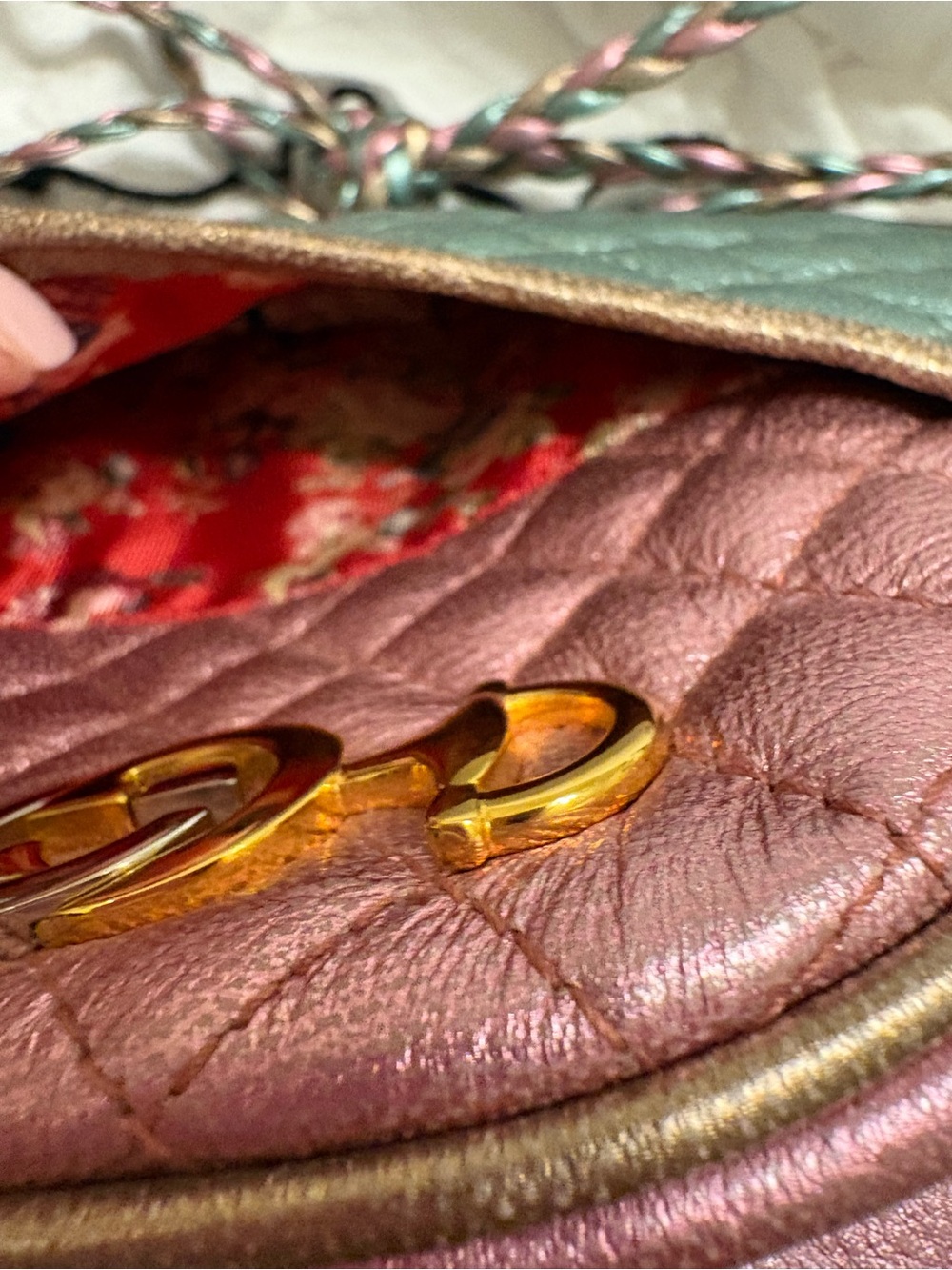 Gucci Trapuntata Mini Crossbody Bag - Picture 6 of 7